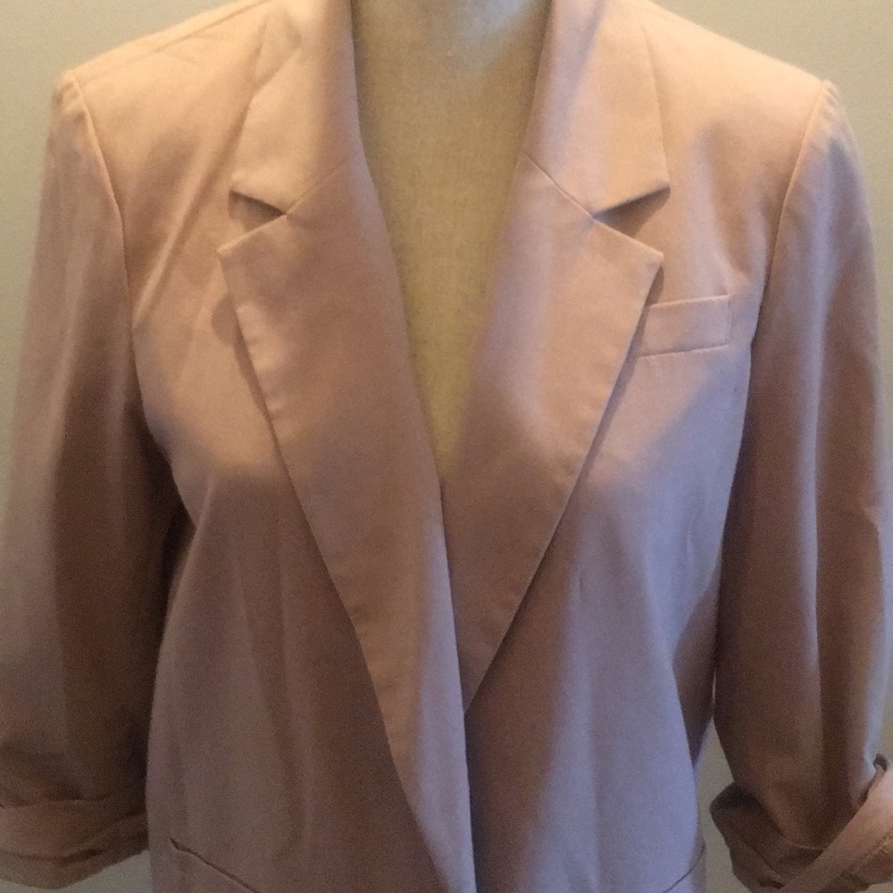 Blazer - Picture 2 of 2